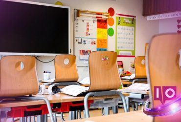 Zamówienie Robocze Trumpa N modli Integrację AI w Edukacji K-12