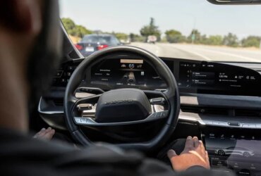 Lucid Air i Gravity EVs ulepszają nawigację dzięki aktualizacji map HERE