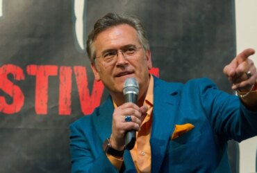 Gwiazda Martwego zła Bruce Campbell ujawnia, że walczy z rakiem