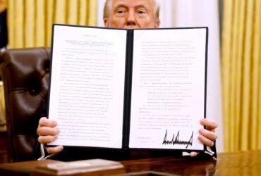 Dekret wykonawczy Trumpa dotyczący AI może sprawić, że udostępnianie modeli będzie dobrowolne