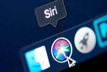 Mike Rockwell Mógł Naprawić Siri – A Mimo To Niewiele Zyskał Uznanie